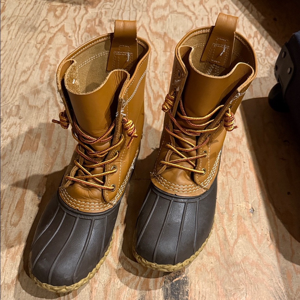 L.L. Bean Men's Tan and Black Rain Boots